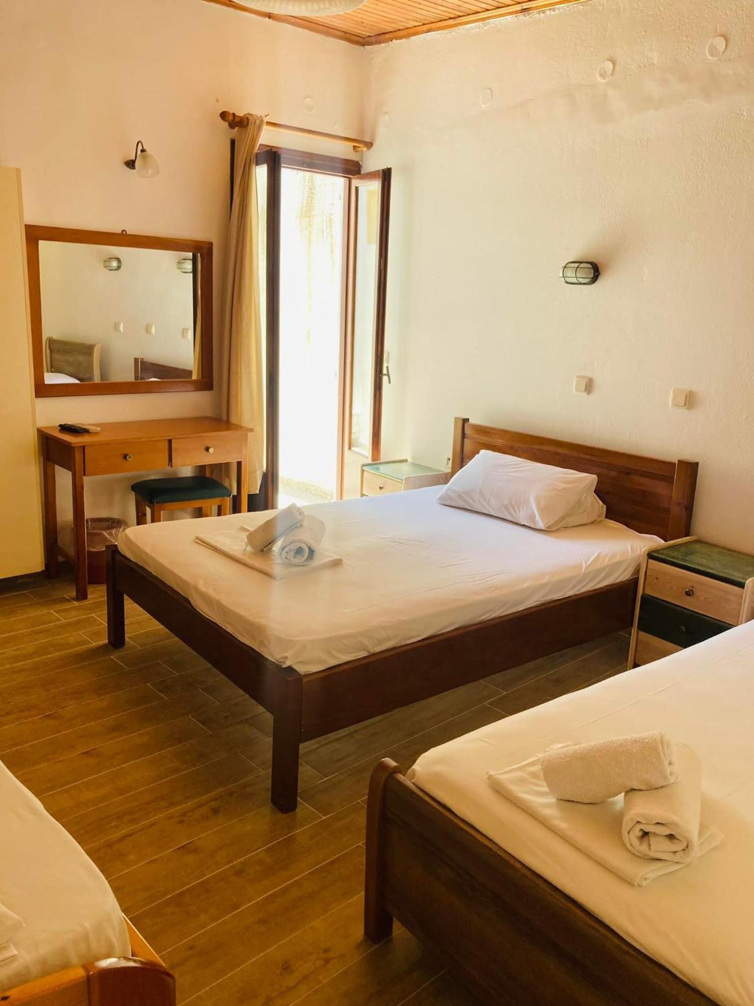 Barbaressa Hotel Tolón Buitenkant foto